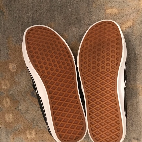 VANS CLASSIC ASHER PERF BLACK LEATHER SNEAKERS 8 - Picture 8 of 8